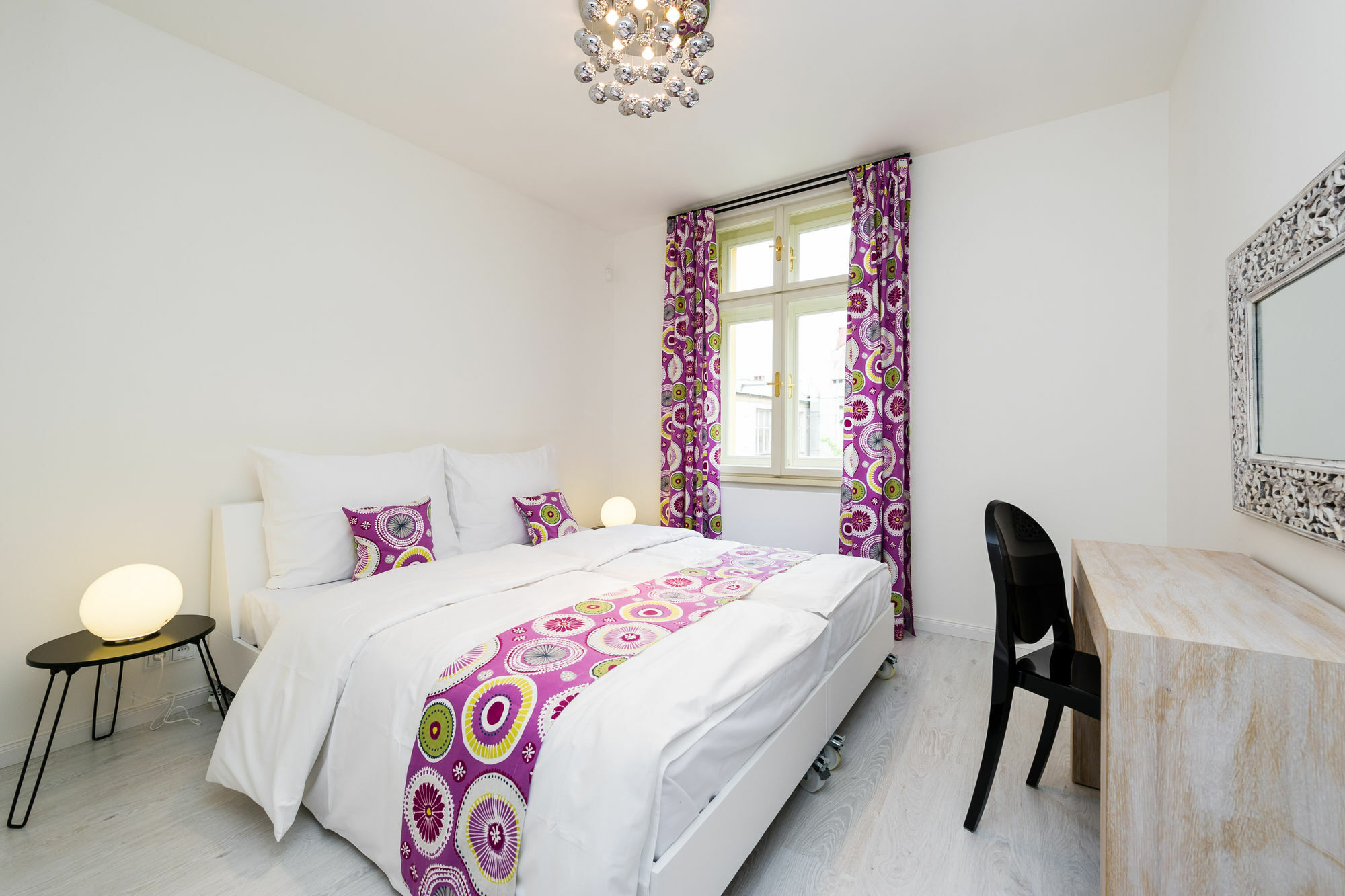 Jindrisska Apartments Прага Екстериор снимка