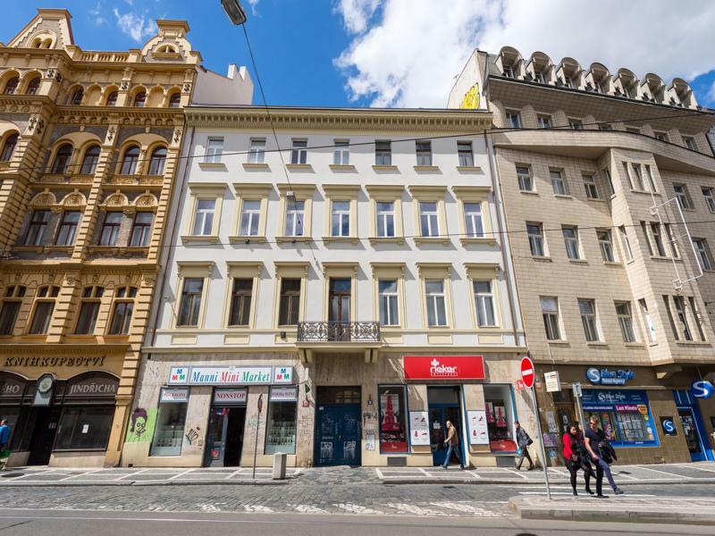 Jindrisska Apartments Прага Екстериор снимка