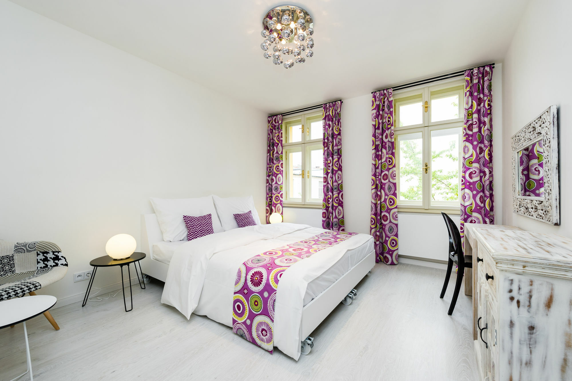 Jindrisska Apartments Прага Екстериор снимка