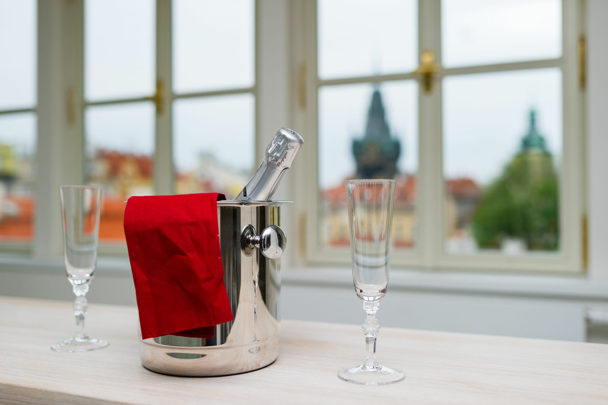 Jindrisska Apartments Прага Екстериор снимка