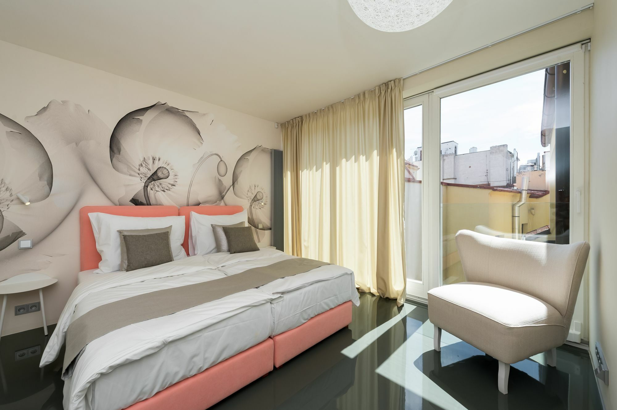 Jindrisska Apartments Прага Екстериор снимка